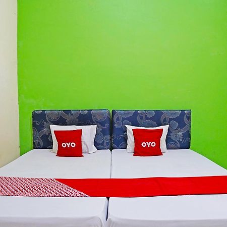 Oyo 91583 D'Cost Green Syariah Сурабая Экстерьер фото
