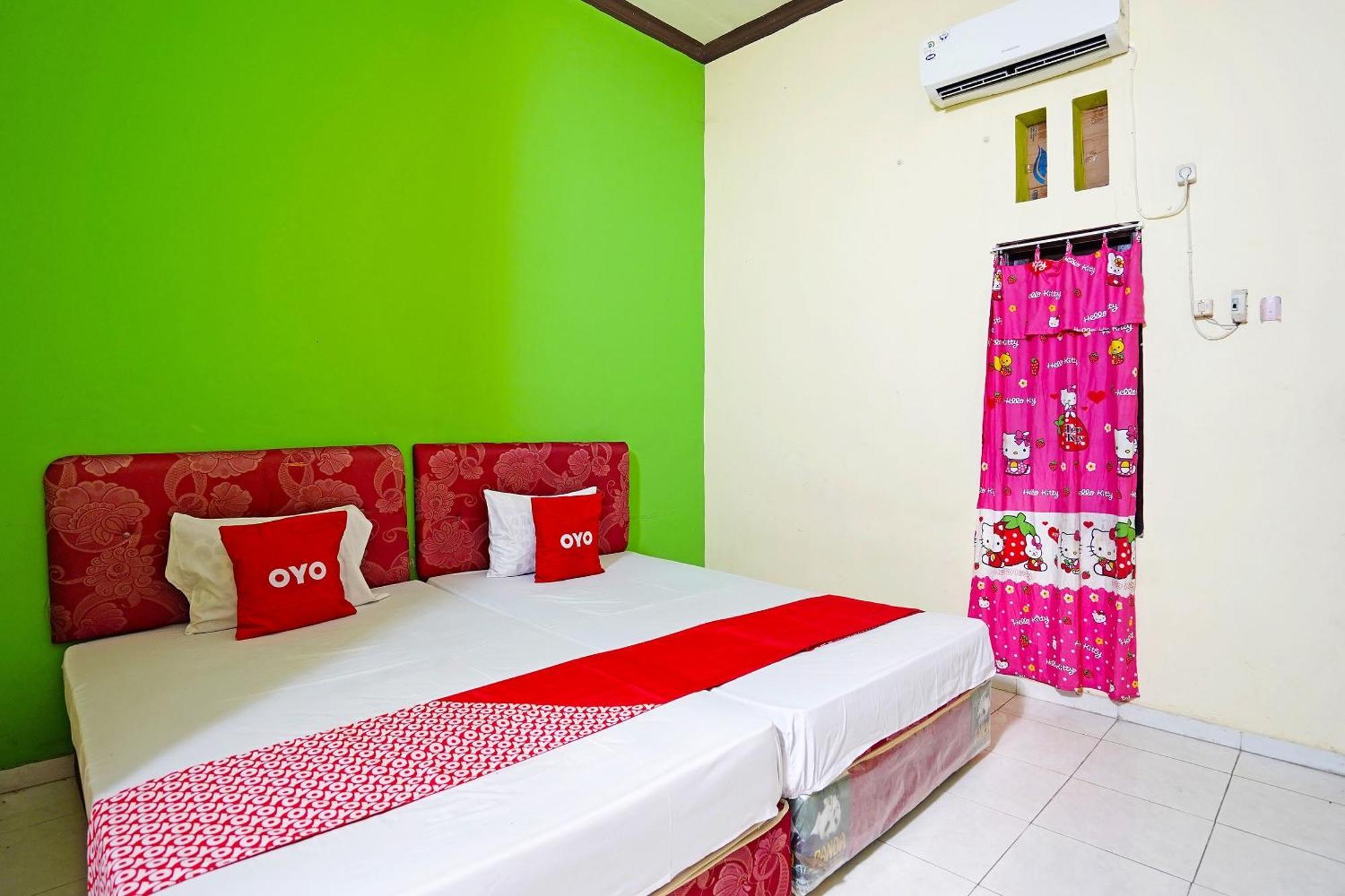 Oyo 91583 D'Cost Green Syariah Сурабая Экстерьер фото